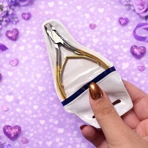 Gold and Silver Nail Cuticle Nipper